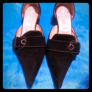 Suede black kitten heels